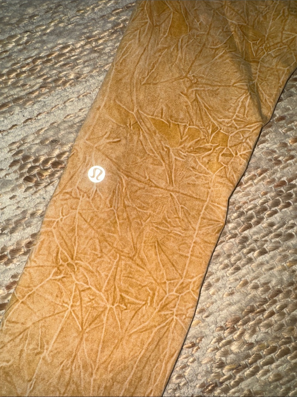 lululemon athletica Gold Patterned Leggings - Picture 2 of 6
